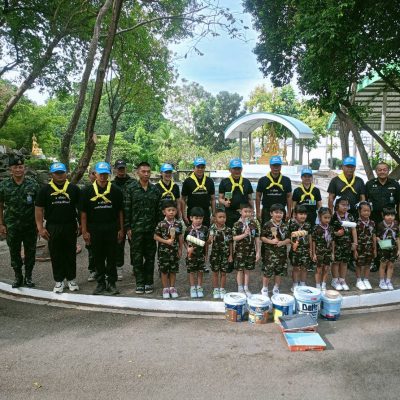 กิจกรรมจิตอาสาร่วมกันพัฒนาสถานที่บริเวณรอบโรงเรียน